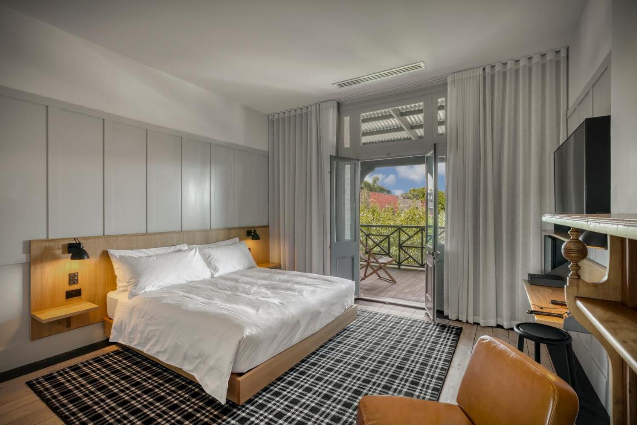 Farmers Home Hotel Нортам Экстерьер фото